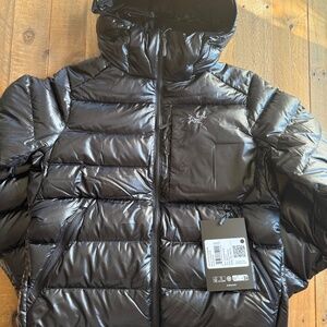 Brand New Arcteryx Cerium SV Hoody Women's Down Jacket